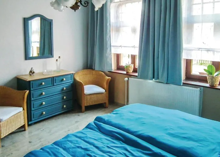 Nine-bedroom In Petershagen Ot Dom wakacyjny *