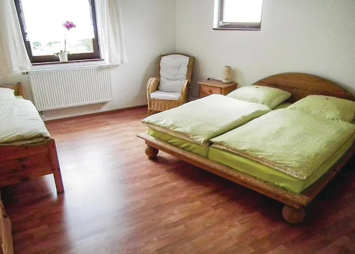 Nine-bedroom In Petershagen Ot Dom wakacyjny *