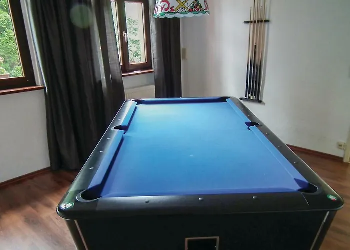 Dom wakacyjny Nine-bedroom In Petershagen Ot *